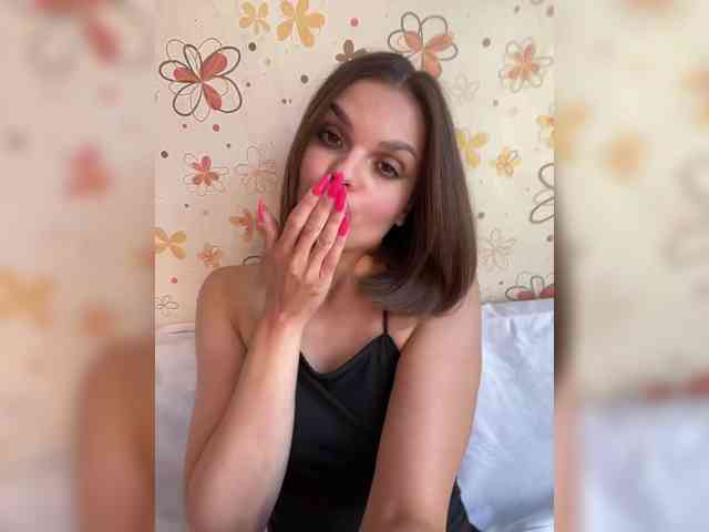 YeahMashka webcam
