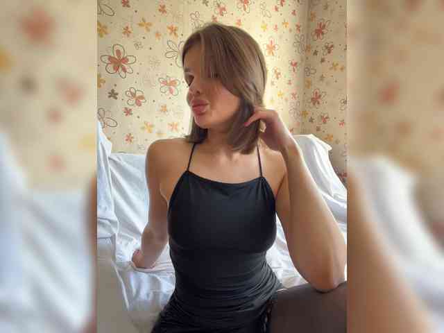 YeahMashka webcam