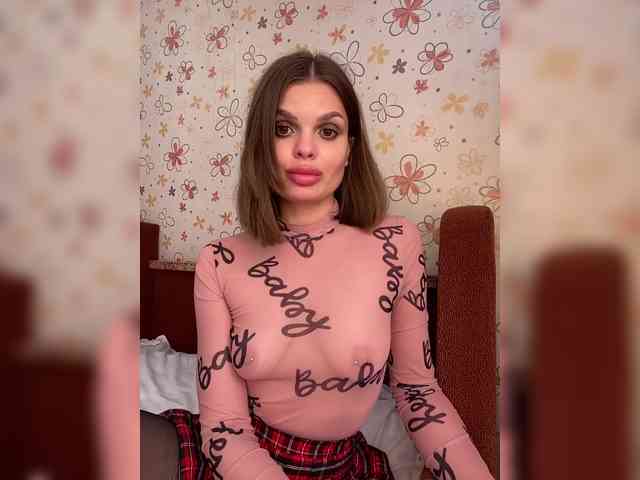 YeahMashka webcam
