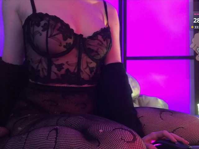 kivi- live cam on BongaCams