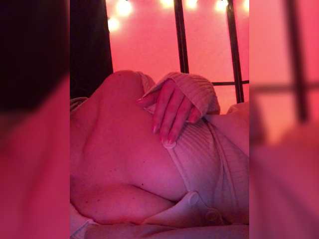 kivi-'s BongaCams show and profile