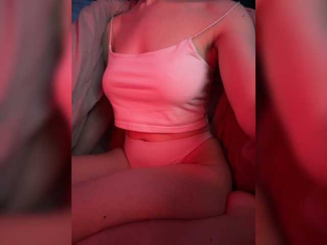 kivi- live cam on BongaCams