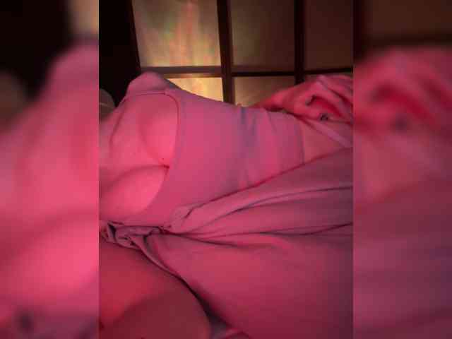 Koshka_Kivi webcam