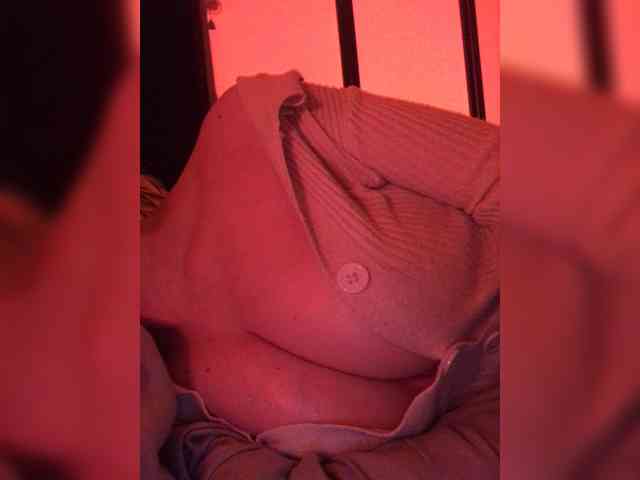Koshka_Kivi webcam