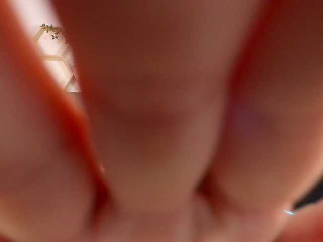 Raisa1gee live webcam show