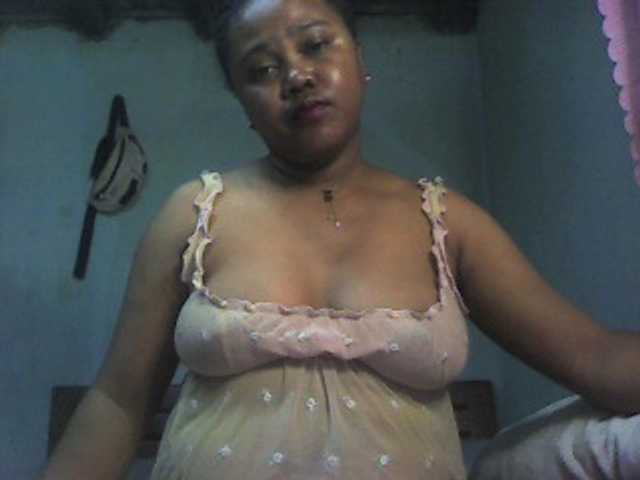 Meizou12 live cam on BongaCams