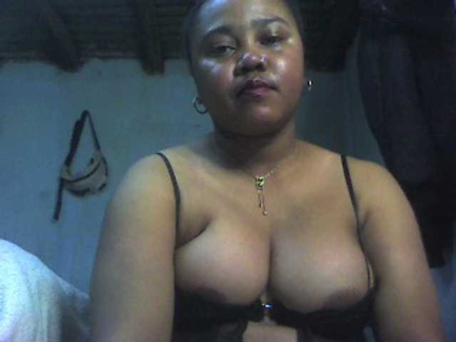Meizou12 live cam on BongaCams