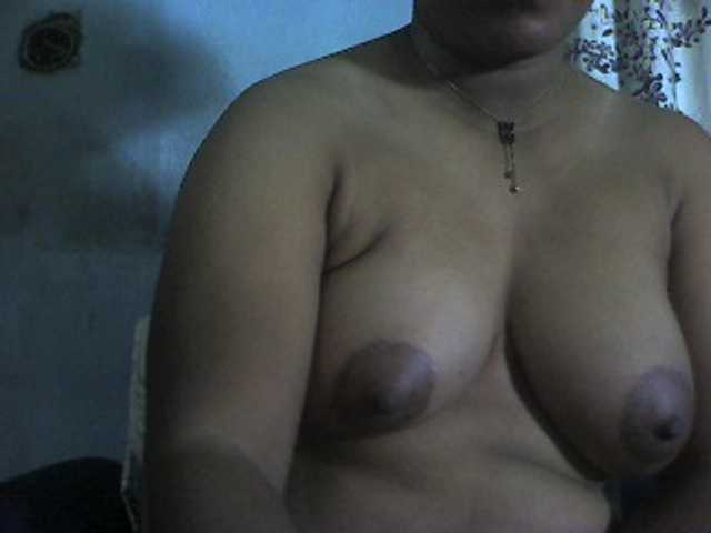 Meizou12 live cam on BongaCams