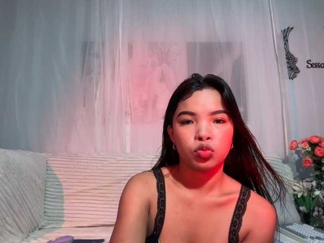 lakshmi2 live cam on BongaCams