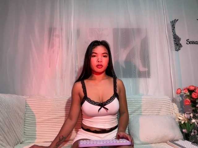 lakshmi2 live cam on BongaCams