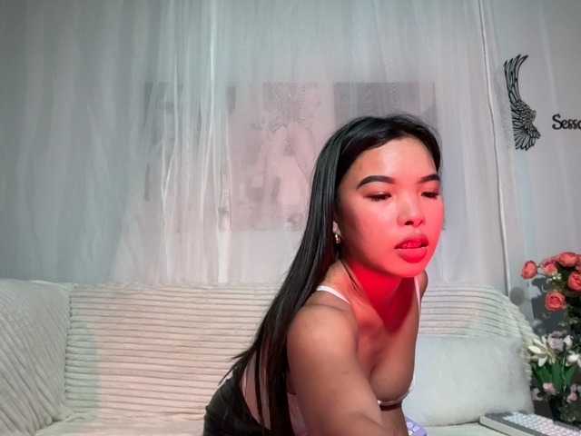 lakshmi2 live cam on BongaCams
