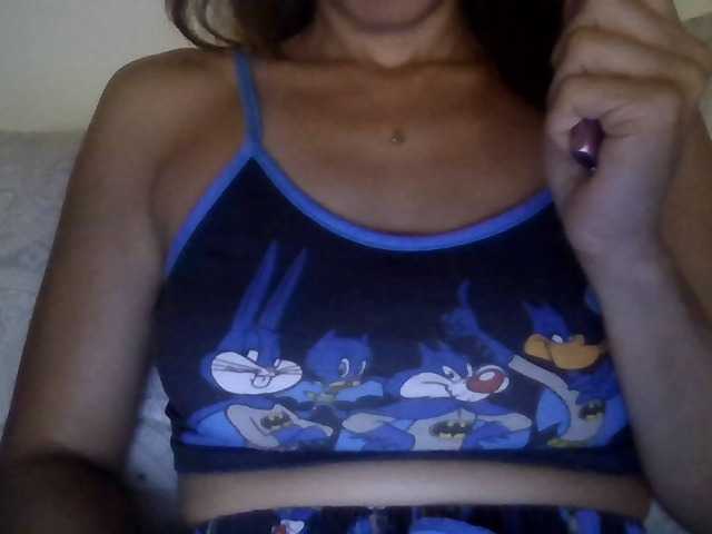isadelirious live cam on BongaCams