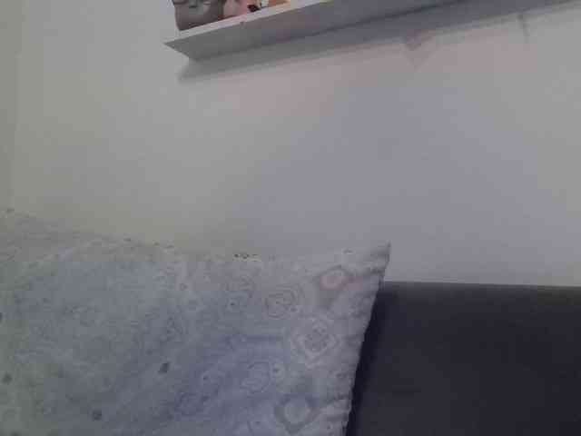 isadelirious webcam