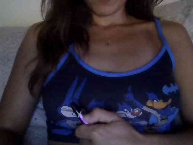 isadelirious webcam