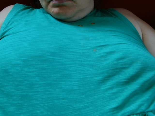 Luci22 live cam on BongaCams