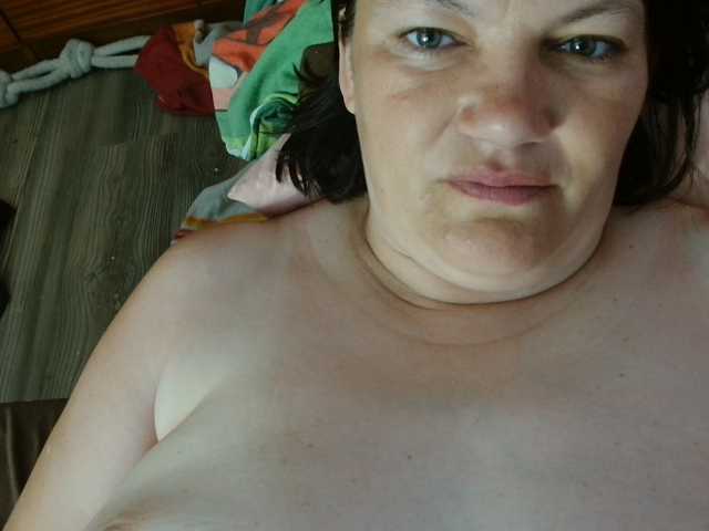 Luci22 live cam on BongaCams