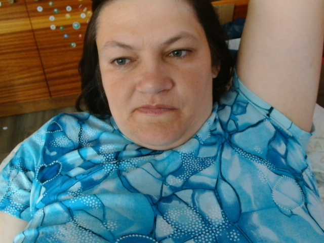 Luci22 live cam on BongaCams