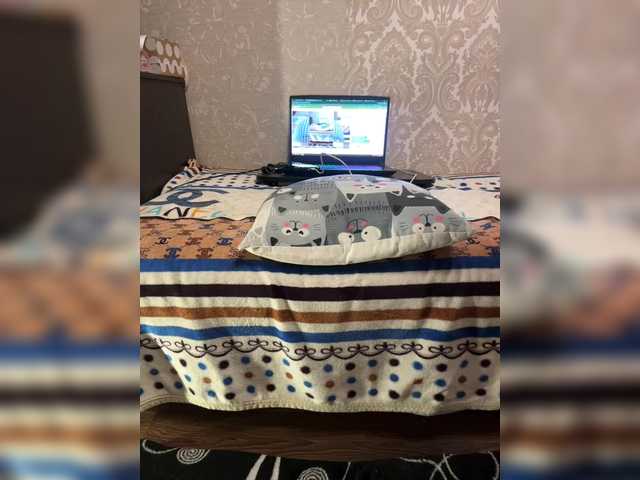Your-Kissa- live cam on BongaCams