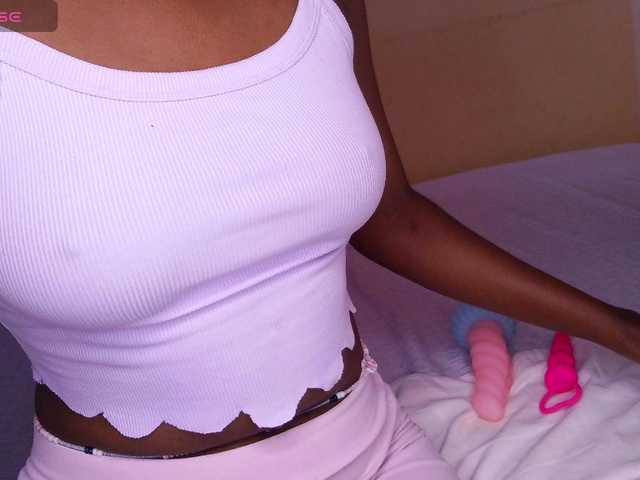 junea live cam