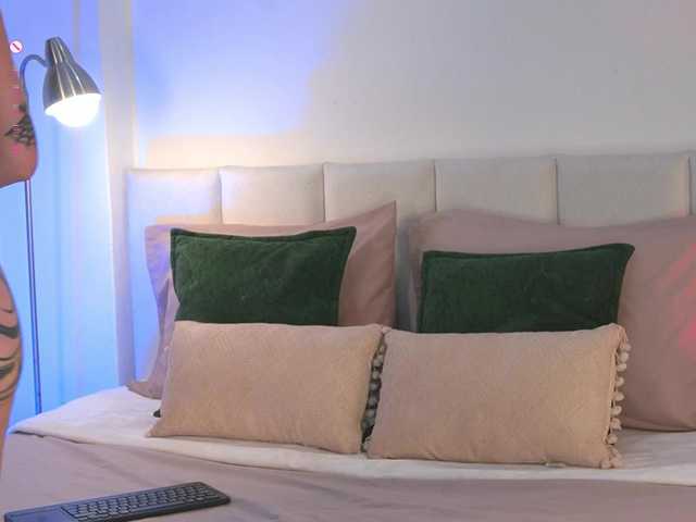  Carol-Ferrer chat room