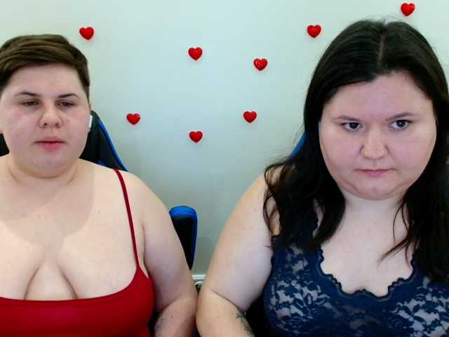 BeckyAndEllen live cam on BongaCams