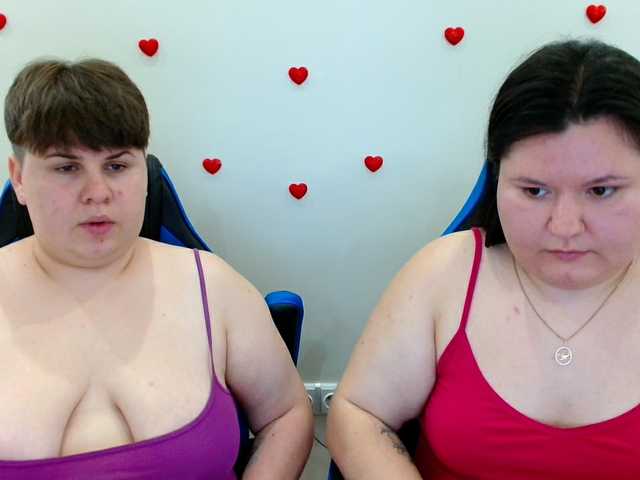 BeckyAndEllen live cam on BongaCams