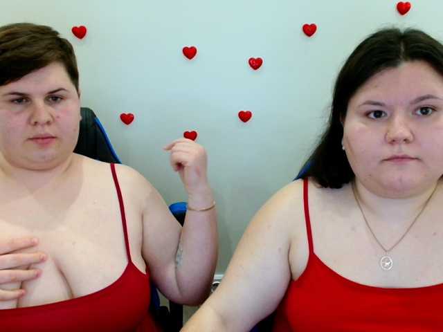 BeckyAndEllen live cam on BongaCams