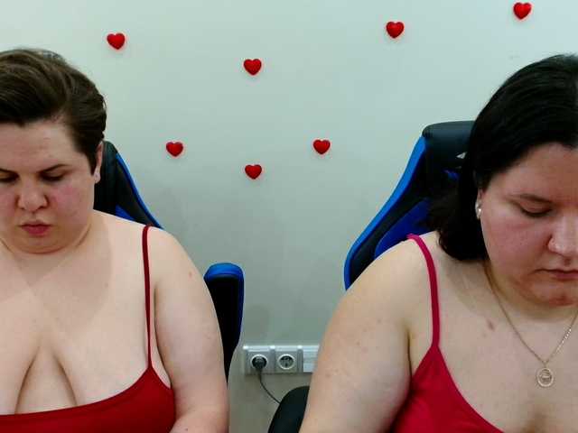 BeckyAndEllen live cam on BongaCams