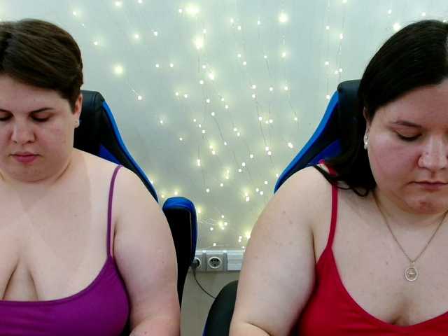 BeckyAndEllen live cam on BongaCams