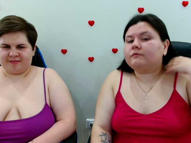 BeckyAndEllen live cam on BongaCams