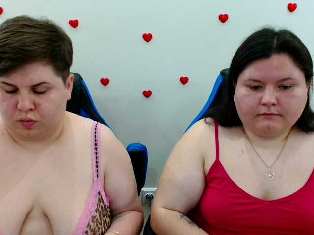 BeckyAndEllen live cam on BongaCams