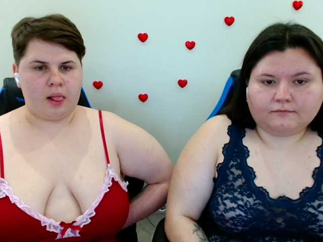BeckyAndEllen live cam preview