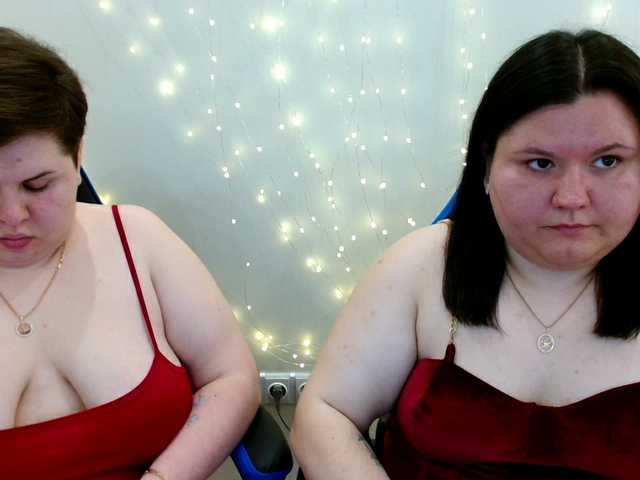 BeckyAndEllen webcam