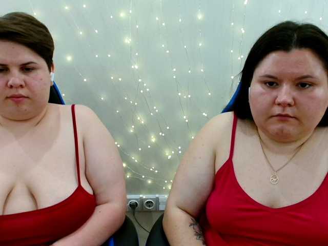 BeckyAndEllen live webcam show