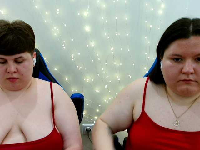 BeckyAndEllen live cam on BongaCams