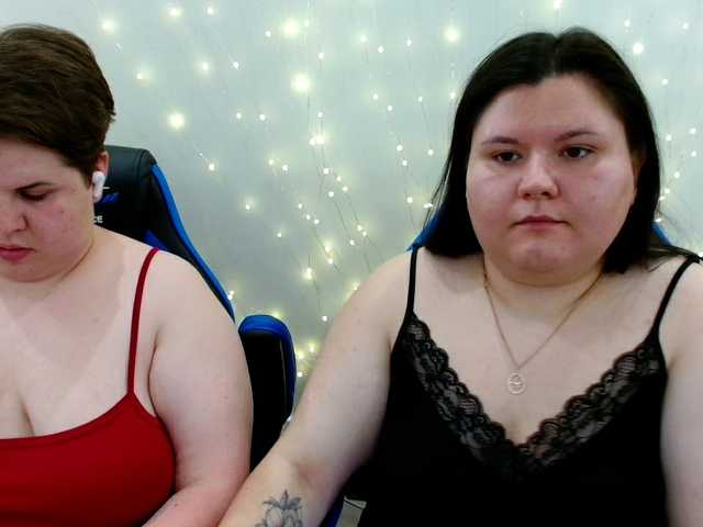 BeckyAndEllen live webcam show