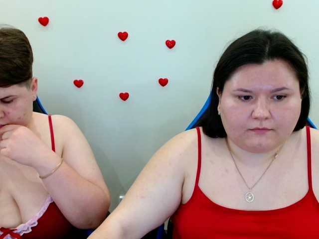 BeckyAndEllen live cam on BongaCams