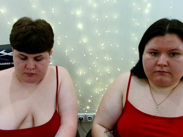 BeckyAndEllen live cam on BongaCams