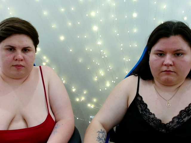 BeckyAndEllen live webcam show