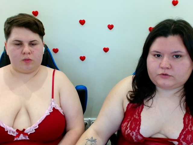 BeckyAndEllen live cam preview