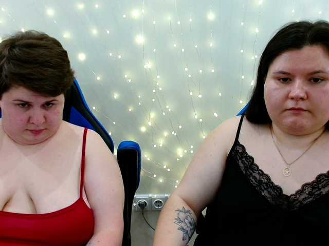 BeckyAndEllen live webcam show