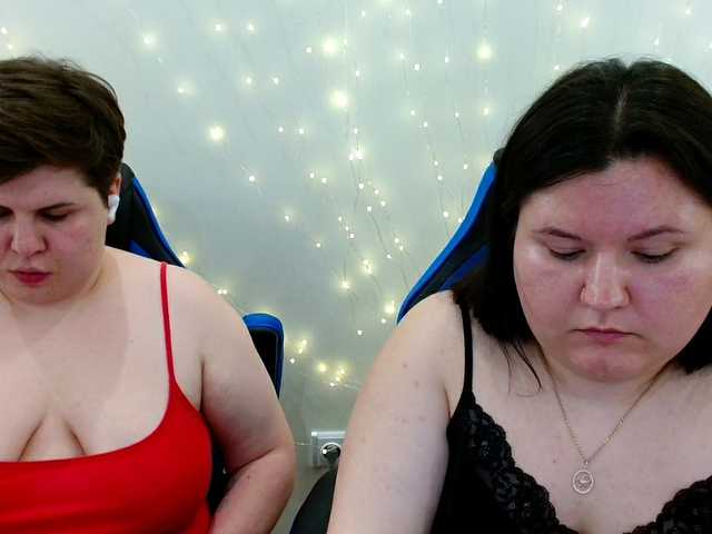 BeckyAndEllen live cam on BongaCams