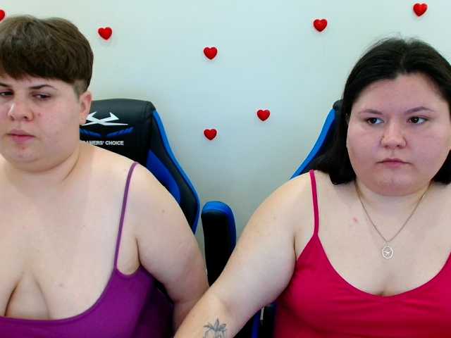 BeckyAndEllen live cam on BongaCams