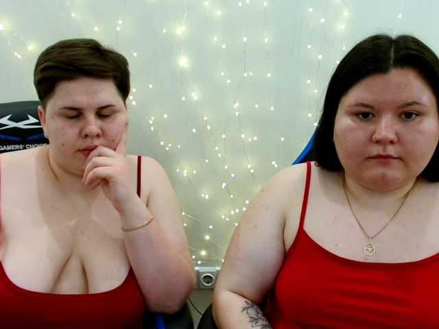 BeckyAndEllen live cam on BongaCams