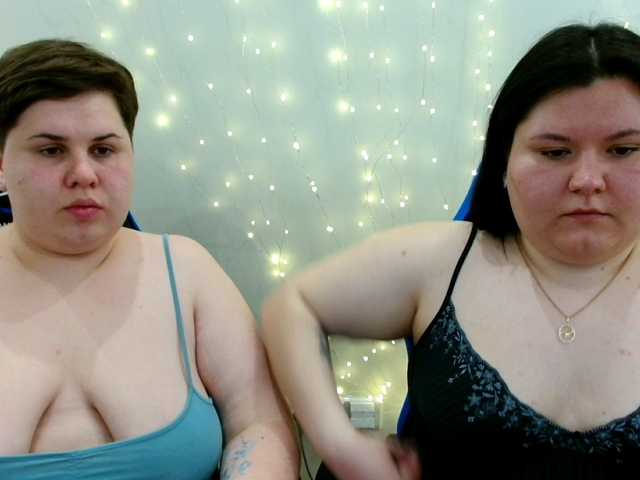 BeckyAndEllen's BongaCams show and profile