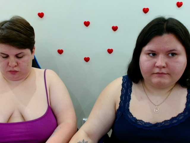 BeckyAndEllen live cam on BongaCams
