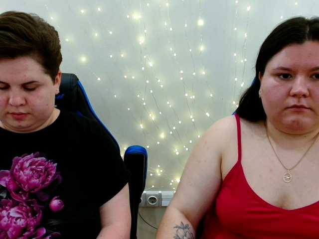 BeckyAndEllen live cam on BongaCams