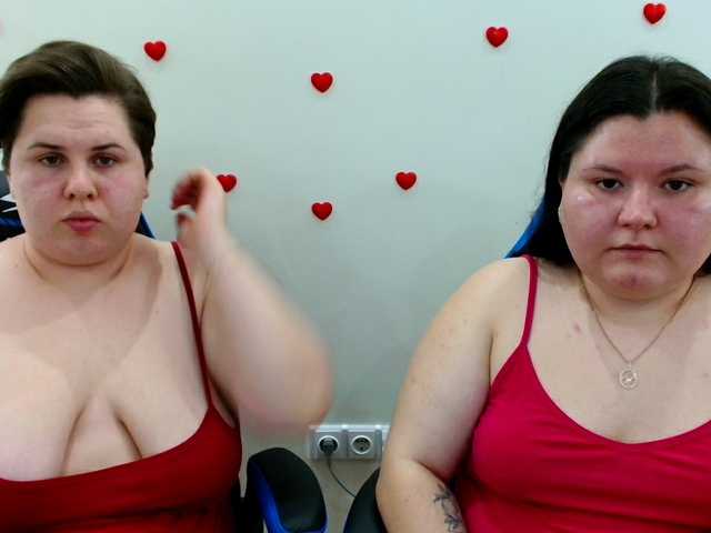 BeckyAndEllen live cam on BongaCams