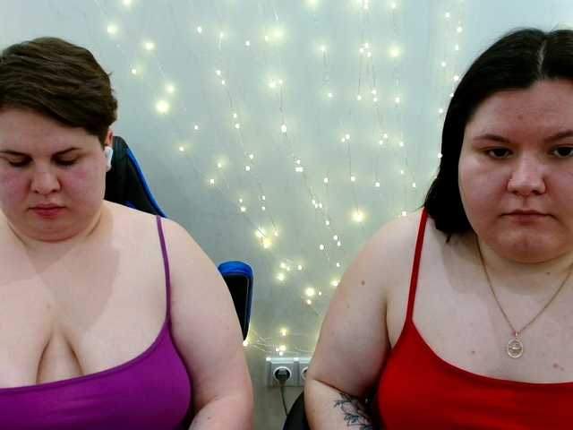 BeckyAndEllen's BongaCams show and profile
