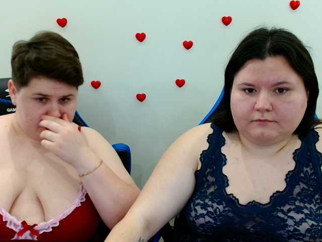 BeckyAndEllen live cam on BongaCams